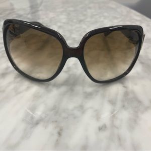 Gucci Buckle Sunglasses LIKE NEW